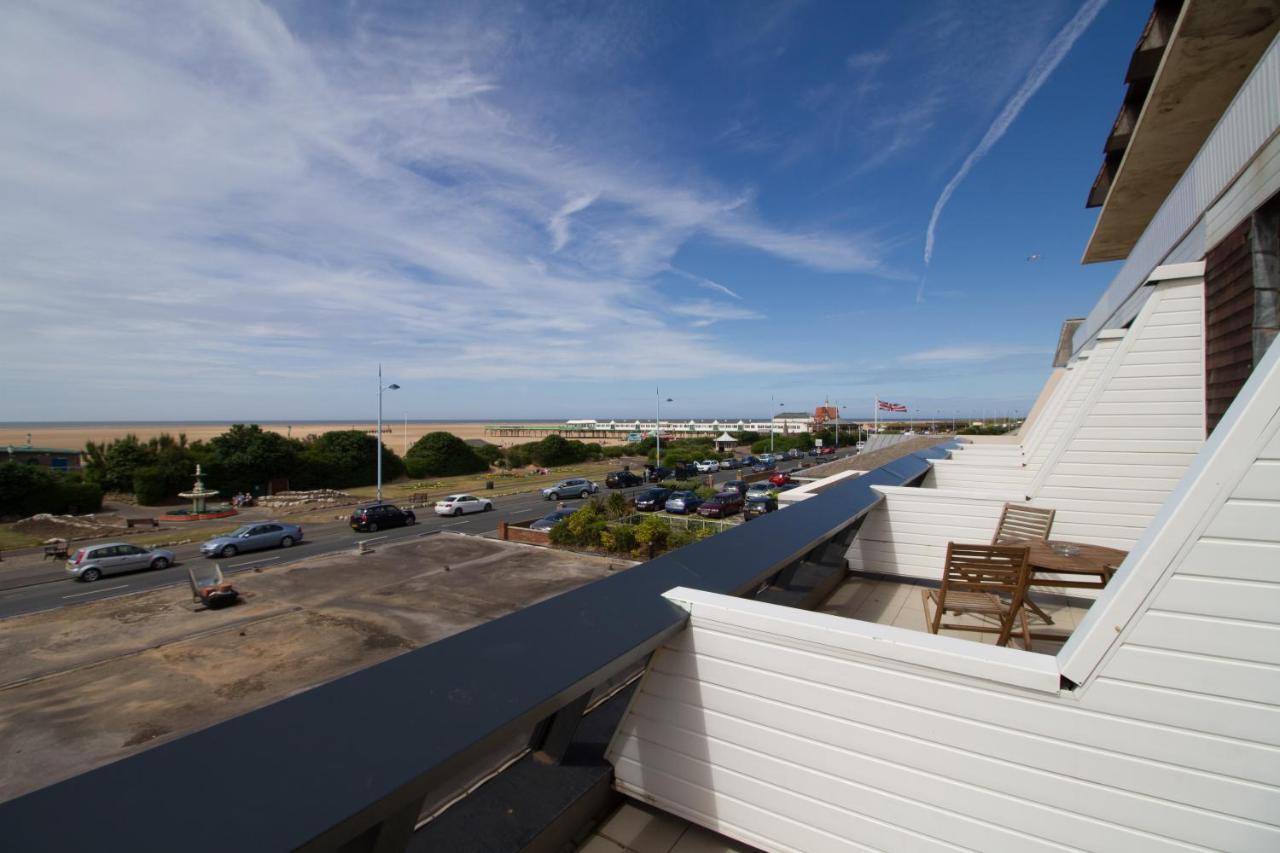 Dalmeny Hotel Lytham St Annes Εξωτερικό φωτογραφία